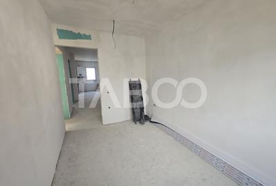 Apartament cu 3 camere decomandat în Valea Aurie - 2