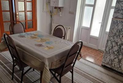 Inchiriere apartament de doua camere in zona 13 septembrie cu centrala proprie Inchiriere apartament de doua camere in zona 13 septembrie cu centrala proprie - 2