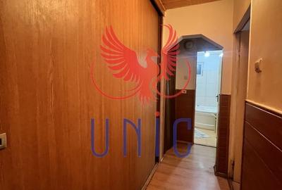 Apartament cu 3 camere decomandat, mobilat în Lăpuș Argeș - 6