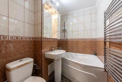 APARTAMENT 3 CAMERE - DECOMANDAT - PITE?TI - 7