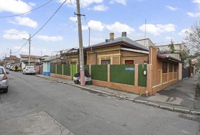 Casa Sector 3/ Comision 0% / 135.000 / 141 mp - 1