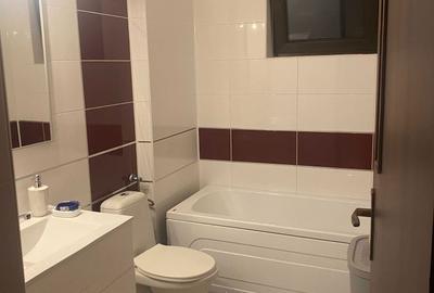 Apartament cu 3 camere decomandat în Central - 4