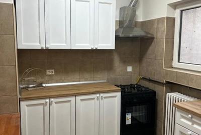 Inchiriere apartament str Polona sector 1 - 3