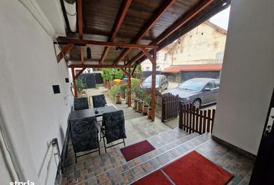 Casă cu 5 camere cu Teren 367 Mp în Central - 3