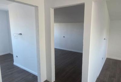 Casa cu 5 camere | Otopeni | Central - 18