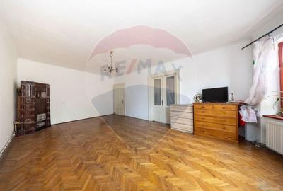 Apartament cu 3 camere decomandat în Central - 3