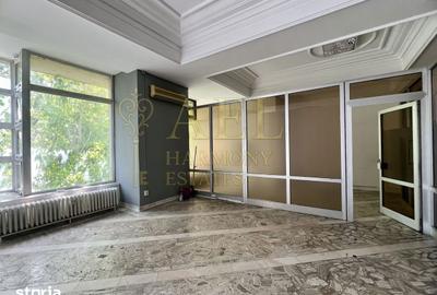 Spațiu comercial, de 211 mp, în Centrul Civic - 3