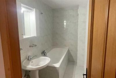 Apartament cu 3 camere decomandat în Vitan - 5