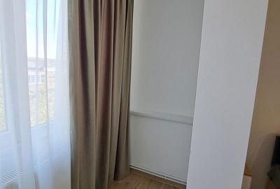 Apartament cu 3 camere decomandat în Progresul - 10