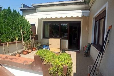 Casă cu 4 camere cu Teren 1037 Mp în Pârneava - 9