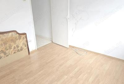 Apartament cu 2 camere decomandat în Micro 15 - 4
