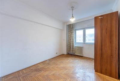 Apartament cu 4 camere semidecomandat în Obor - 4