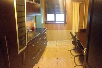 Apartament cu 3 camere decomandat în Nerva Traian - 2