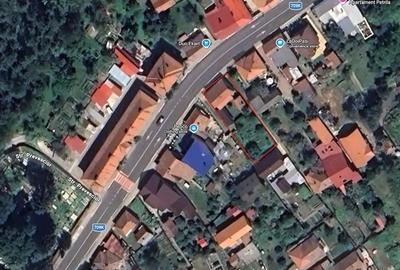 Casă cu Teren 522 Mp în Central - 2