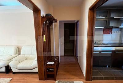 Apartament cu 3 camere, 67 mp, zona Bulevardul 1 Decembrie 1 - 5