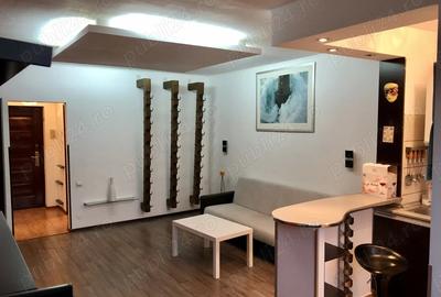 Garsonieră decomandată în Central