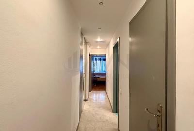 Apartament cu 3 camere decomandat în Polonă - 14