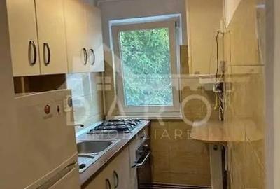 Apartament cu 2 camere decomandat în Cornișa