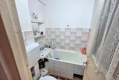 Vanzare Apartament 2 Camere semidecomandat zona Florilor - 15