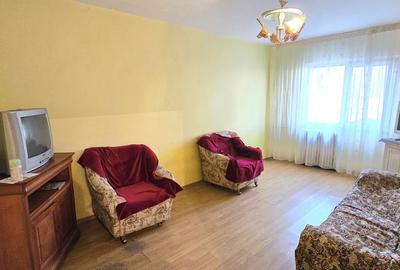 Apartament cu 3 camere decomandat în Dacia - 6