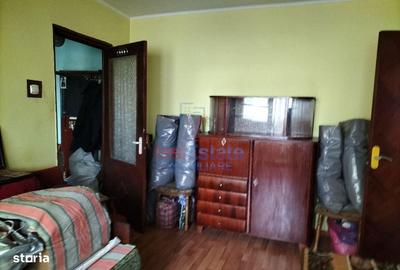 Apartament cu 3 camere semidecomandat în Alexandru cel Bun - 4