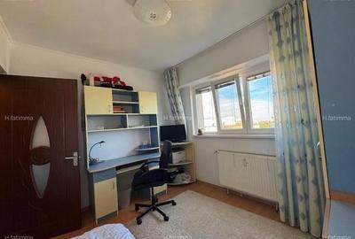 Inchiriere Apartament 4 Camere Semidecomandat Bd.Alexandru Obregia - 10