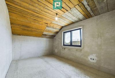 Casa la gri in Livada - 2