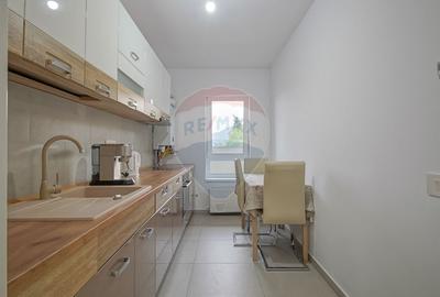 COMISION 0%|DE VANZARE|APARTAMENT| PRIVELISTE| Etaj 6/8| TVA 9%INCLUS| - 11
