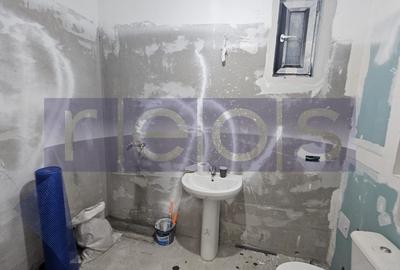 Casă individuală cu 9 camere cu Canalizare în Drumul Sării - 10