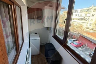 Apartament cu 4 camere decomandat, mobilat în Republicii - 17