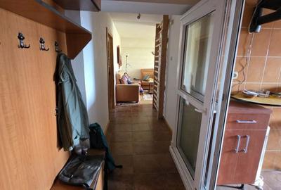 Apartament cu 4 camere decomandat în Central - 4