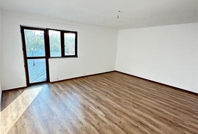 CASA ROMANESTI  5 CAMERE - 9