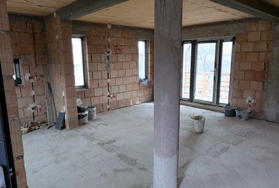 Casă cu 4 camere în Central - 8