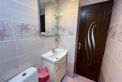 Garsoniera decomandata cu balcon zona Vasile Aaron - 14