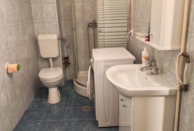 Apartament cu 5 camere decomandat în P-ța Universității - 7