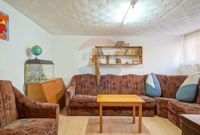 COMISION 0 Casa cu potential excelent, teren 446 mp, Strada Fanionului - 21