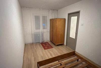 Apartament cu 2 camere semidecomandat în Aradul Nou
