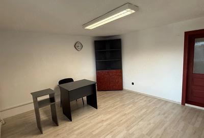 Spațiu comercial, de 120 mp, în Girocului - 7