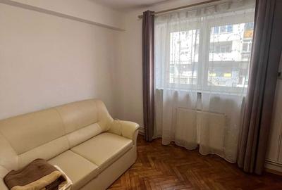 Apartament cu 2 camere decomandat în 7 Noiembrie - 3
