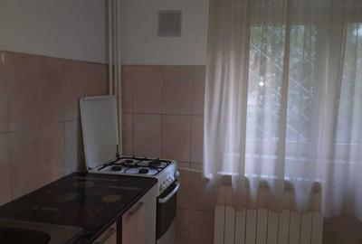 Garsonieră decomandată în Eroii Revoluției - 4