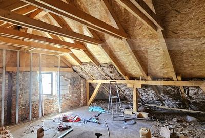 Casa spatioasa, de vanzare, cu 10 camere, 200 mp, zona semicentrala - 14