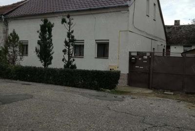 Casa de vanzare in Arad zona Parneava - 4