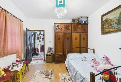 Casă individuală cu 3 camere cu Canalizare în Spitalul Județean - 8
