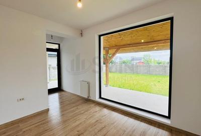 REV2004772 VILA DE VANZARE 4 CAMERE CENTRAL - 9