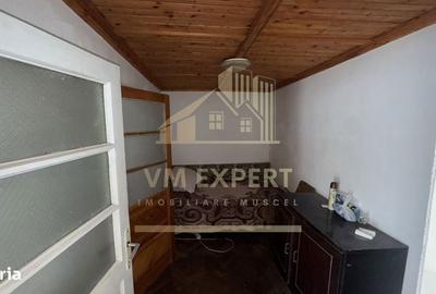 Casă cu 4 camere în Păuleasca - 16