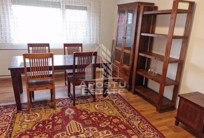Apartament cu 3 camere decomandat, mobilat în Soarelui