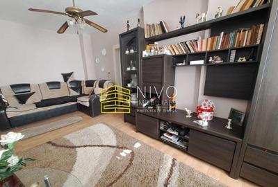 Casa singur in curte Santana de Mure? - 2