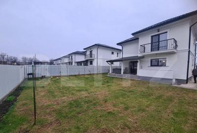 Casa finisaje premium, 4 camere in Vorovesti - 3