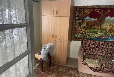 Casa de la Sihlea cu suprafata de 100 mp si teren 1145 mp,t - 6