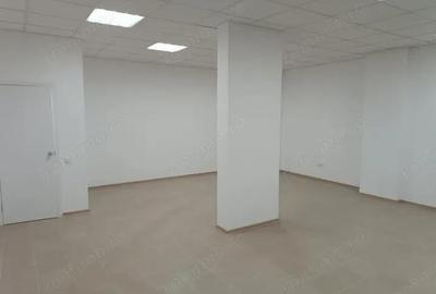 Spațiu comercial, de 48 mp, în Drumul Taberei